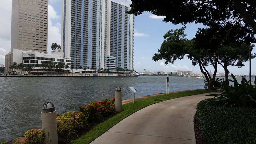MIA_2023-08-21 14-23-09_RX_06314